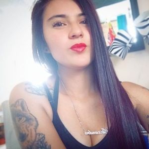 Meet your Posher, Paola